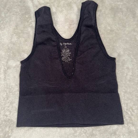 By Together Black Sleeveless Fitted Crop Top - Picture 1 of 3
